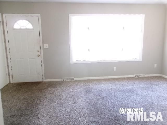 2022 WINDSOR Street, Pekin, IL 61554