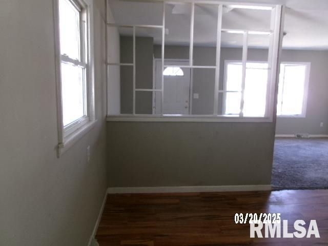 2022 WINDSOR Street, Pekin, IL 61554