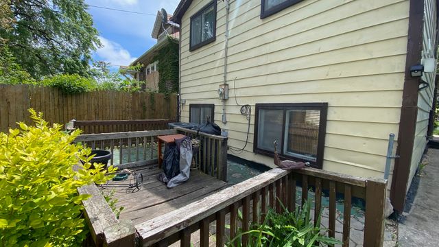 1040 W 104th Street, Chicago, IL 60643
