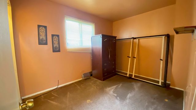 1040 W 104th Street, Chicago, IL 60643