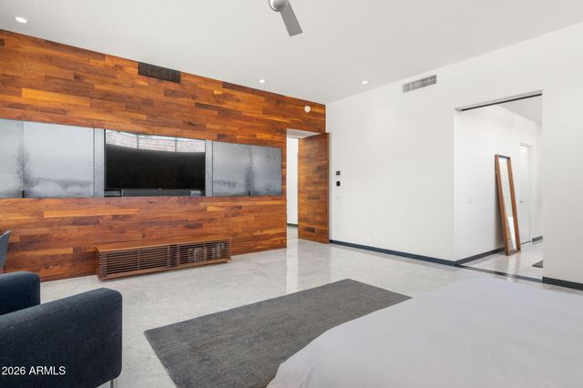 4605 E PALO VERDE Drive, Phoenix, AZ 85018