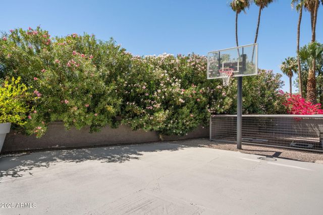 4605 E PALO VERDE Drive, Phoenix, AZ 85018