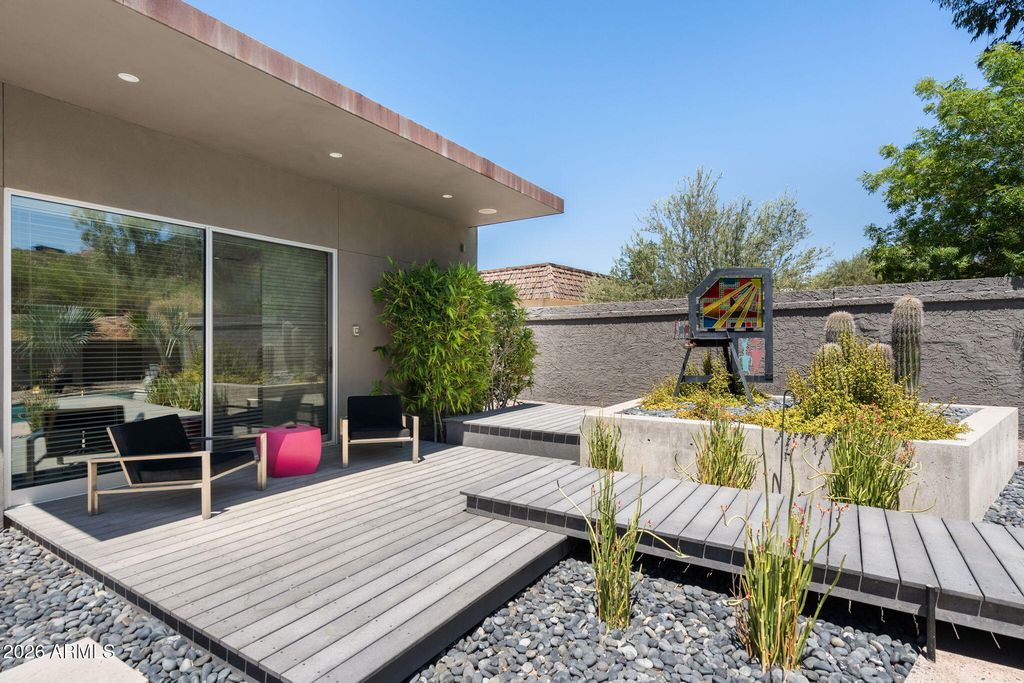 Image 47 of property listing at 4605 E PALO VERDE Drive, Phoenix, AZ 85018