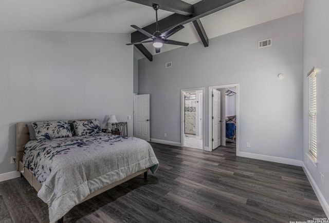 1620 GREEN MEADOW LN, Spring Branch, TX 78070