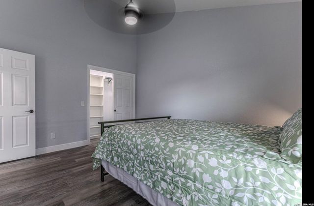 1620 GREEN MEADOW LN, Spring Branch, TX 78070