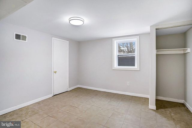 8124 GAVIN ST, Hyattsville, MD 20784