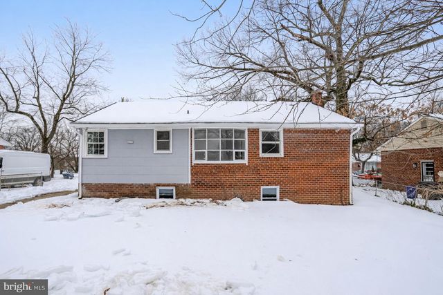 8124 GAVIN ST, Hyattsville, MD 20784