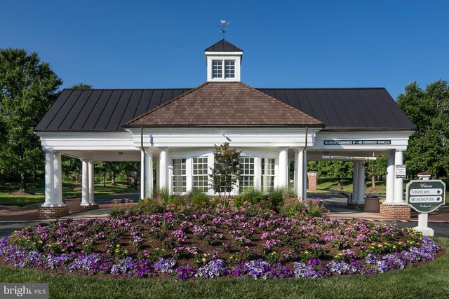 6005 HORTONS MILL CT, Haymarket, VA 20169