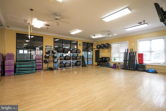 6005 HORTONS MILL CT, Haymarket, VA 20169