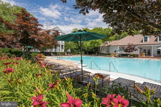 6005 HORTONS MILL CT, Haymarket, VA 20169