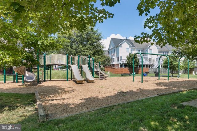 6005 HORTONS MILL CT, Haymarket, VA 20169