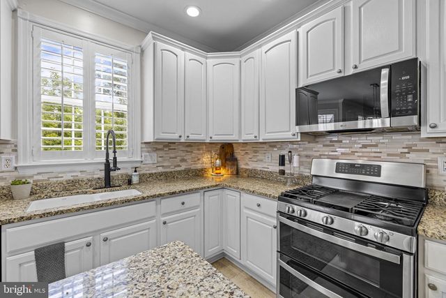 6005 HORTONS MILL CT, Haymarket, VA 20169