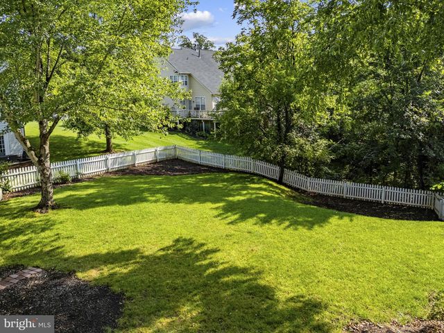 6005 HORTONS MILL CT, Haymarket, VA 20169