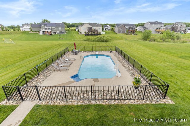 4187 Sheba Court NE, Belmont, MI 49306