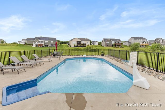 4187 Sheba Court NE, Belmont, MI 49306