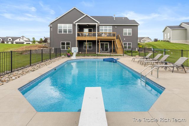 4187 Sheba Court NE, Belmont, MI 49306
