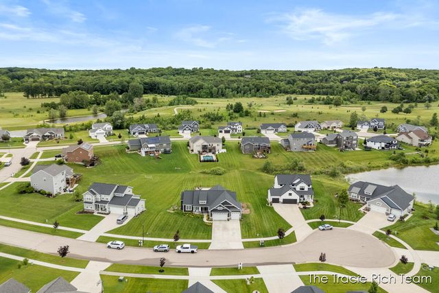 4187 Sheba Court NE, Belmont, MI 49306