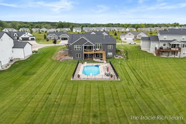 4187 Sheba Court NE, Belmont, MI 49306