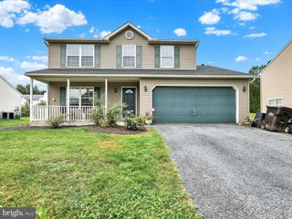 71 CORNERSTONE DR, Blandon, PA 19510