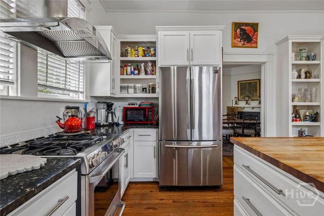 709 E 41st Street, Savannah, GA 31401