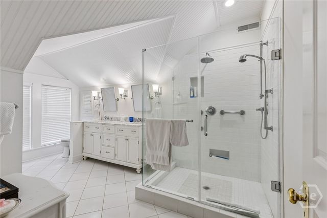 709 E 41st Street, Savannah, GA 31401