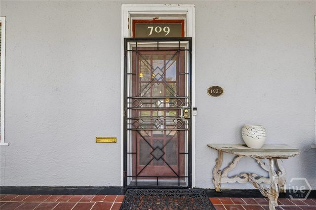 709 E 41st Street, Savannah, GA 31401