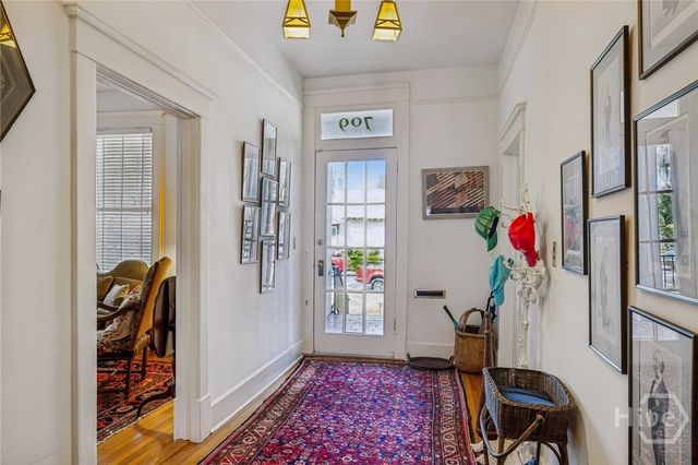 709 E 41st Street, Savannah, GA 31401