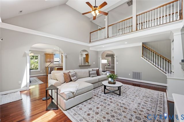 409 Regina Ln, Richmond, VA 23238