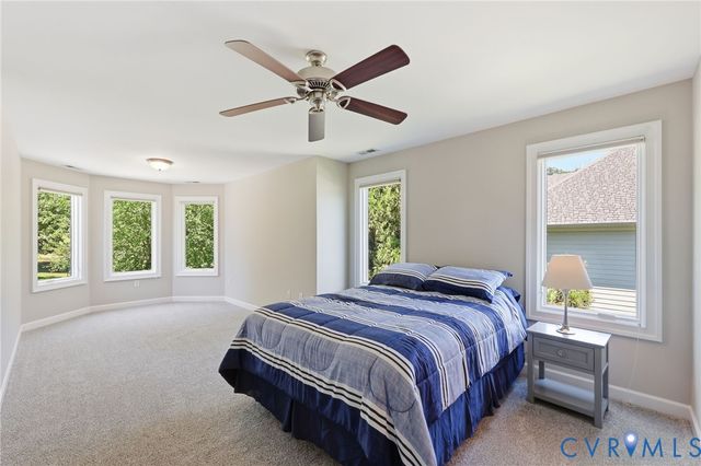 409 Regina Ln, Richmond, VA 23238