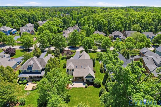 409 Regina Ln, Richmond, VA 23238