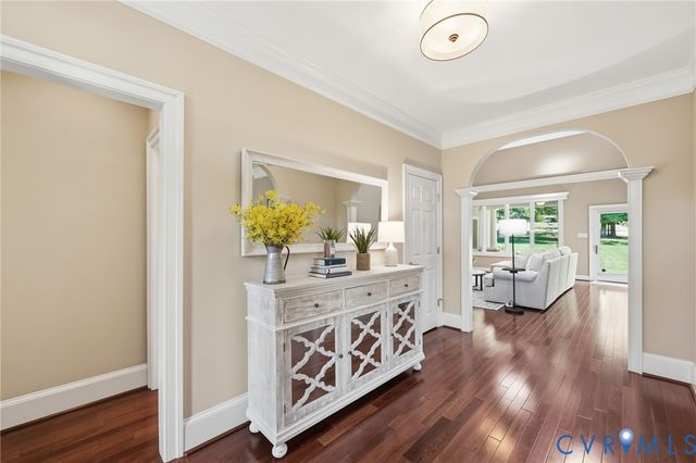 409 Regina Ln, Richmond, VA 23238
