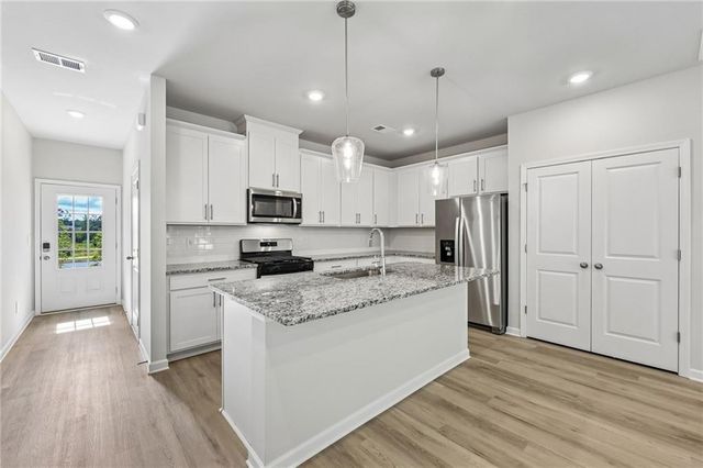 7842 Marie Way, Fairburn, GA 30213