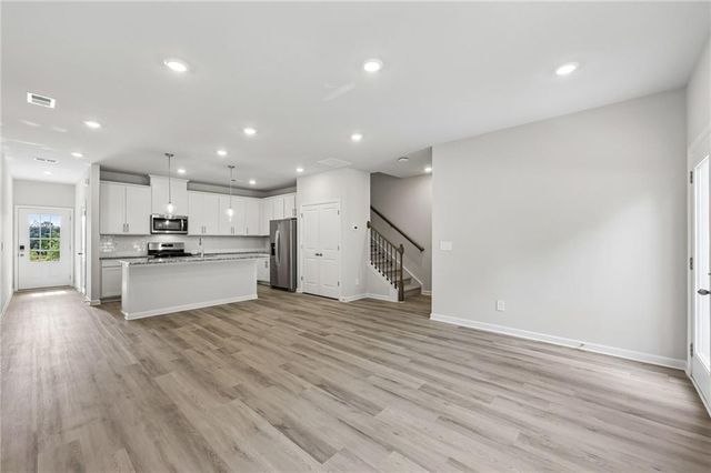 7842 Marie Way, Fairburn, GA 30213