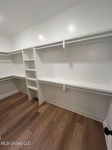 11210 Vicki'S Lane, Olive Branch, MS 38654