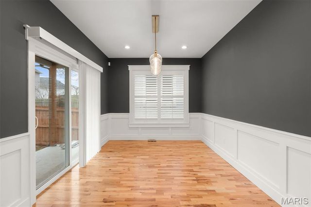 2620 Lyle Avenue, Maplewood, MO 63143