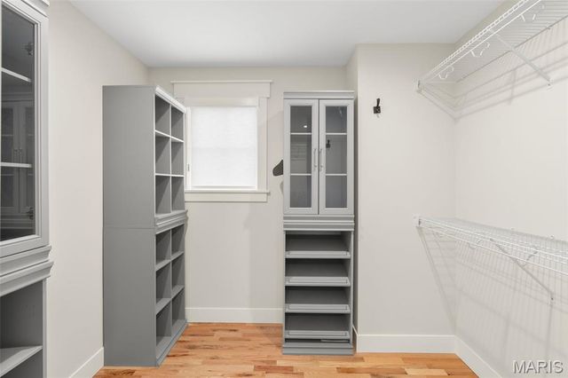 2620 Lyle Avenue, Maplewood, MO 63143