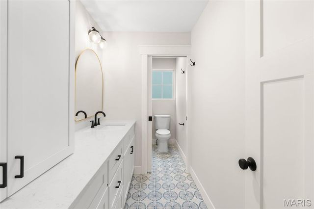 2620 Lyle Avenue, Maplewood, MO 63143