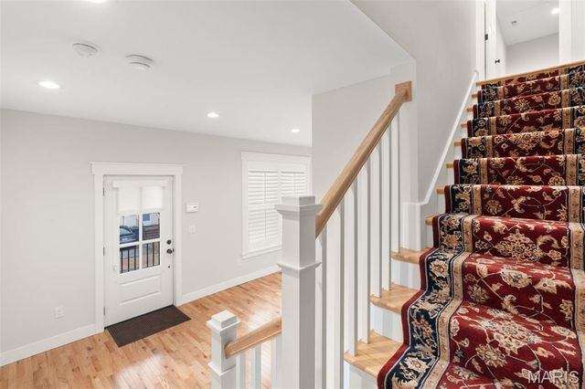 2620 Lyle Avenue, Maplewood, MO 63143