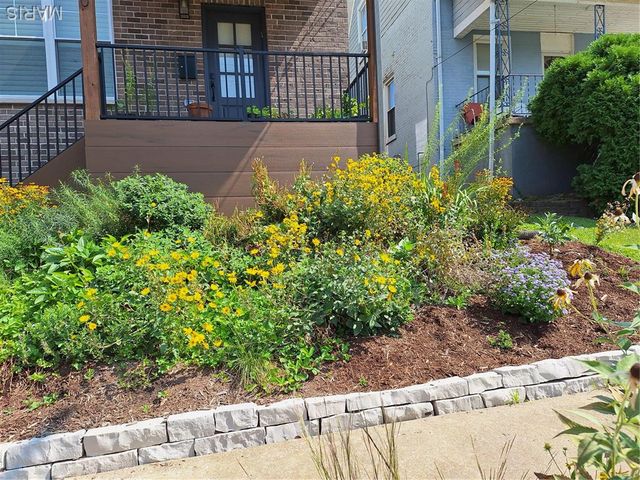 2620 Lyle Avenue, Maplewood, MO 63143