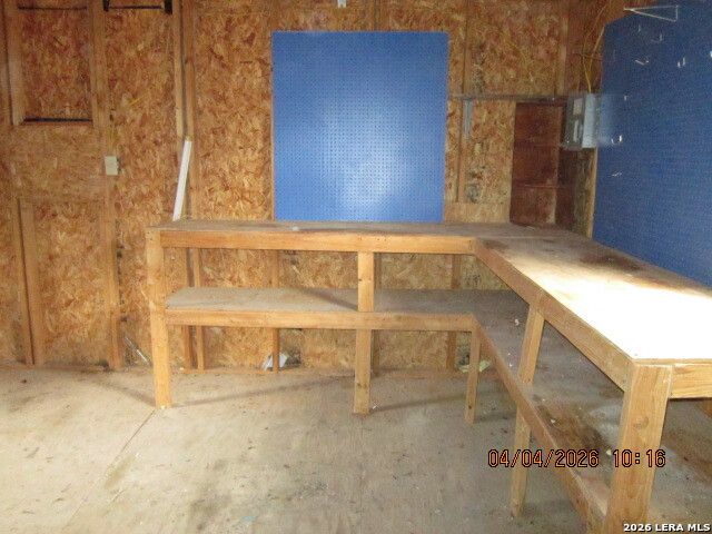 959 ALAMO BEACH RD, Pipe Creek, TX 78063