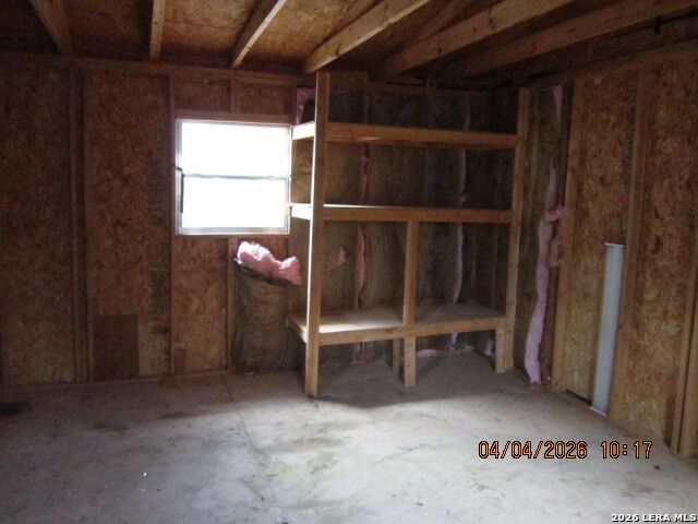 959 ALAMO BEACH RD, Pipe Creek, TX 78063