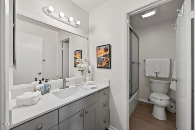 2955 Harbor Boulevard, Oxnard, CA 93035
