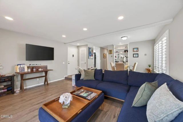 2955 Harbor Boulevard, Oxnard, CA 93035
