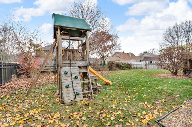 1134 Brookside Drive, Lebanon, IN 46052