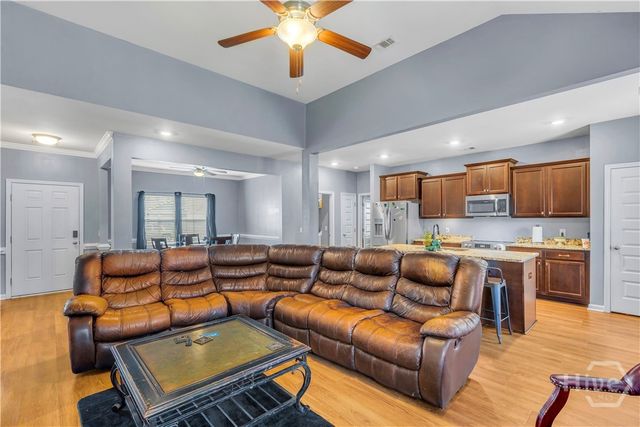 128 Vale Loop, Savannah, GA 31405