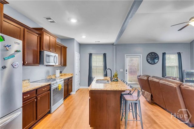 128 Vale Loop, Savannah, GA 31405