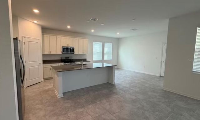 2152 SWEET HONEY LANE, Apopka, FL 32712