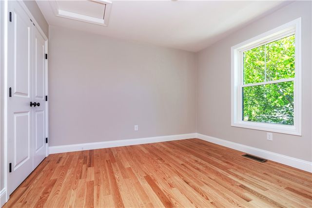83 Cadora Avenue, Warwick, RI 02886