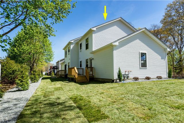 83 Cadora Avenue, Warwick, RI 02886