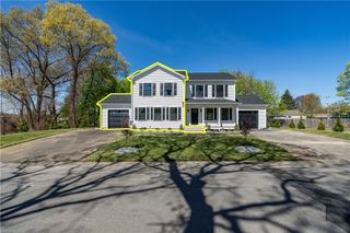 83 Cadora Avenue, Warwick, RI 02886